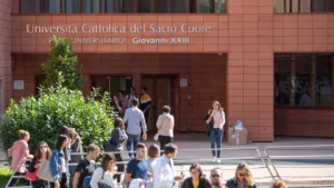 Università Cattolica Scholarships 2025
